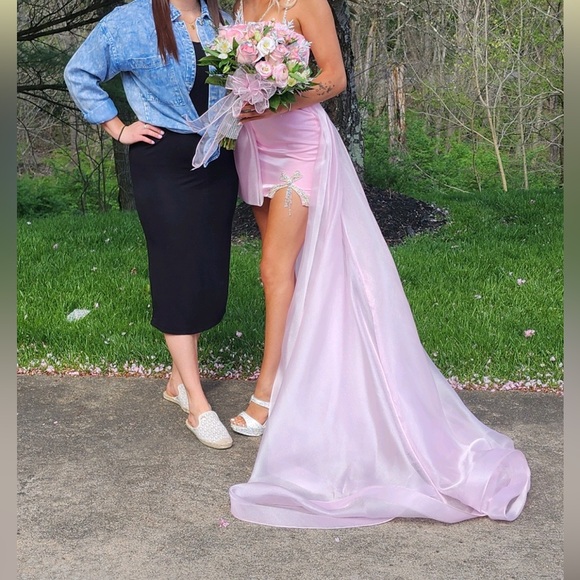 Pink prom dress - Picture 2 of 2